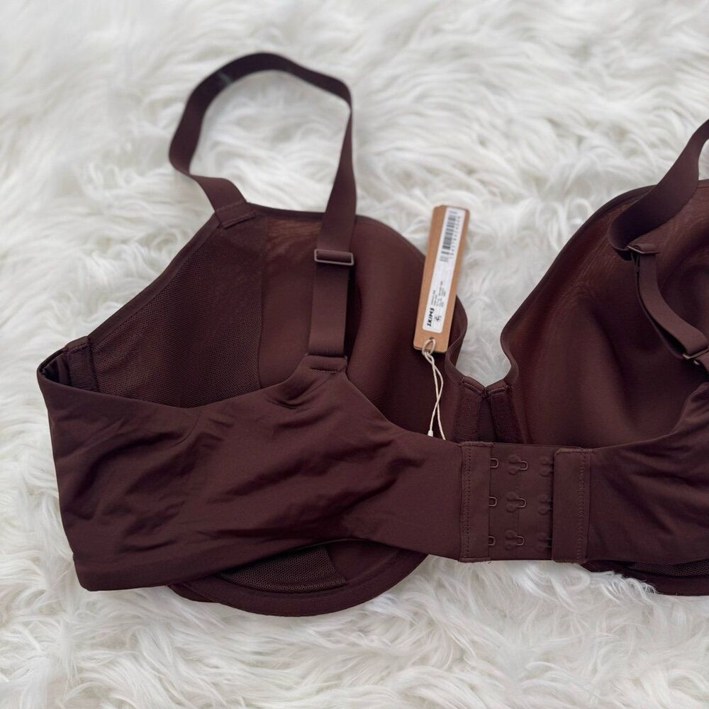 Skims Weightless Demi Bra Cocoa Size 46DD - Picture 6 of 8